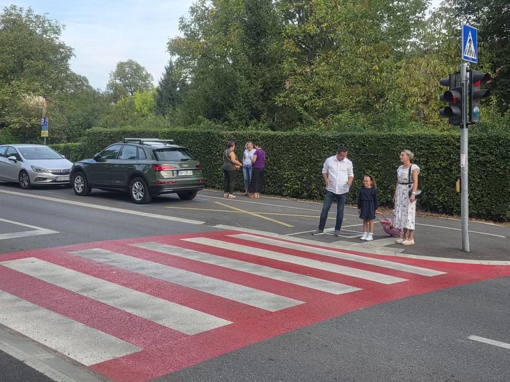 Sigurno do škole: Svakog rujna policijska službenica Sandra savjetuje prvašiće kako se ponašati u prometu