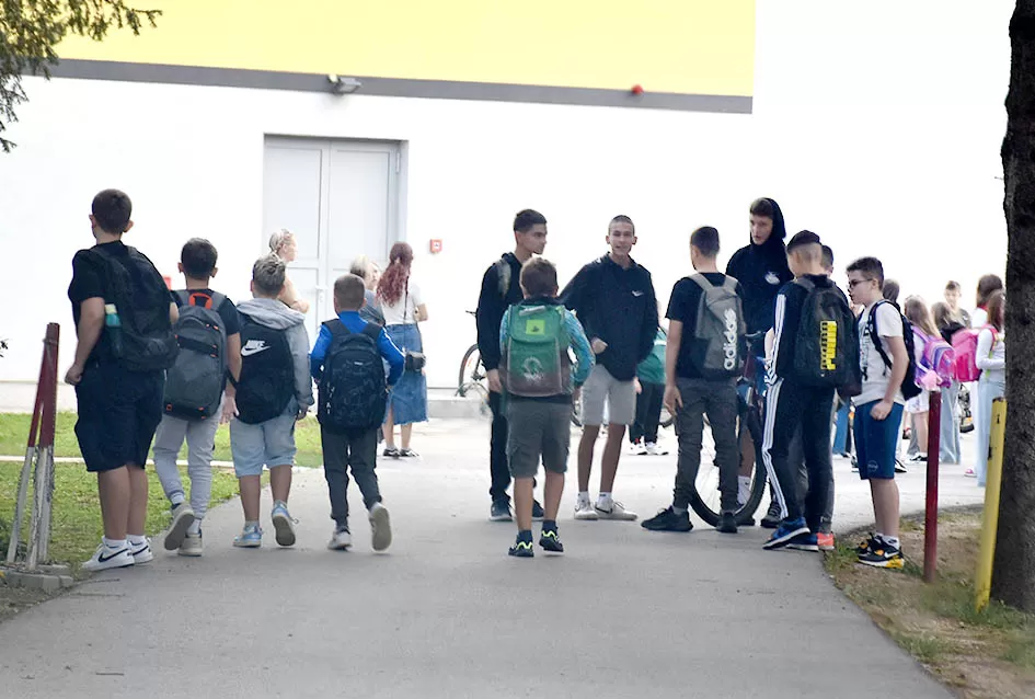 Sigurno do škole: Policijski službenici provode preventivnu akciju 