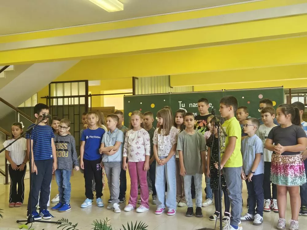 Slavonsko-brodska televizija darivala prvašiće