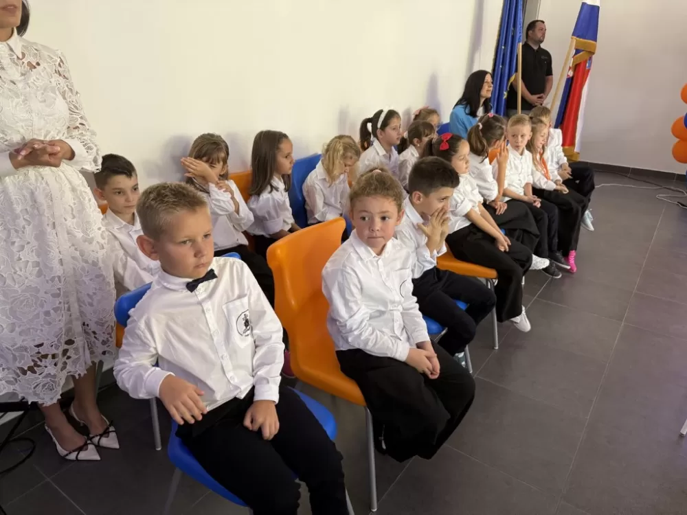 Svečano otvorena Katolička osnovna škola Andrije Živkovića u Slavonskom Brodu