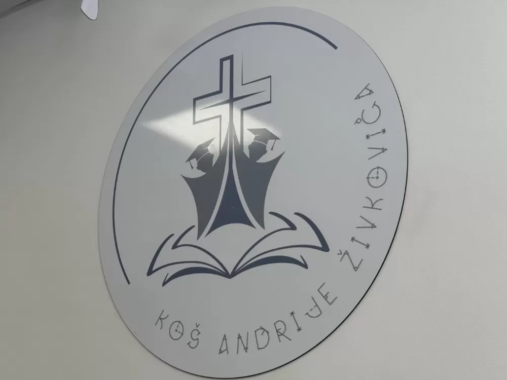 Svečano otvorena Katolička osnovna škola Andrije Živkovića u Slavonskom Brodu