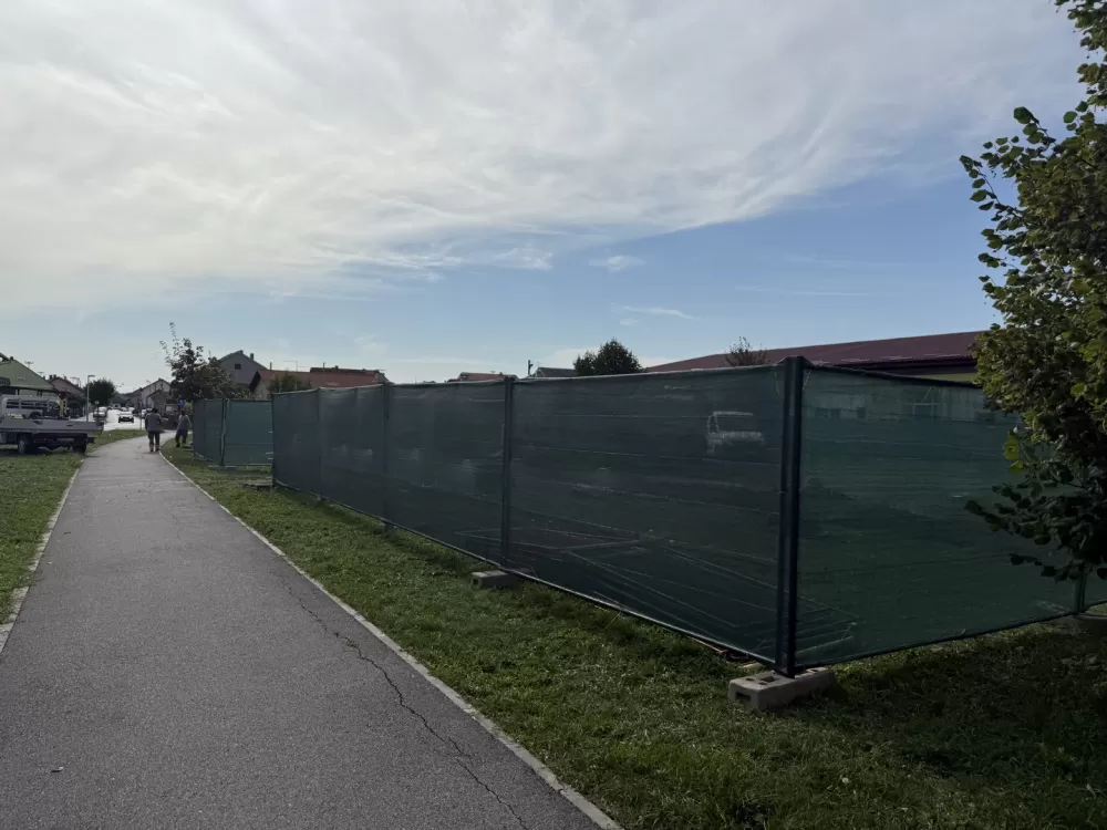 Započeli radovi na dogradnji vrtića „Kosjenka“ koji će osigurati mjesta za četiri nove skupine