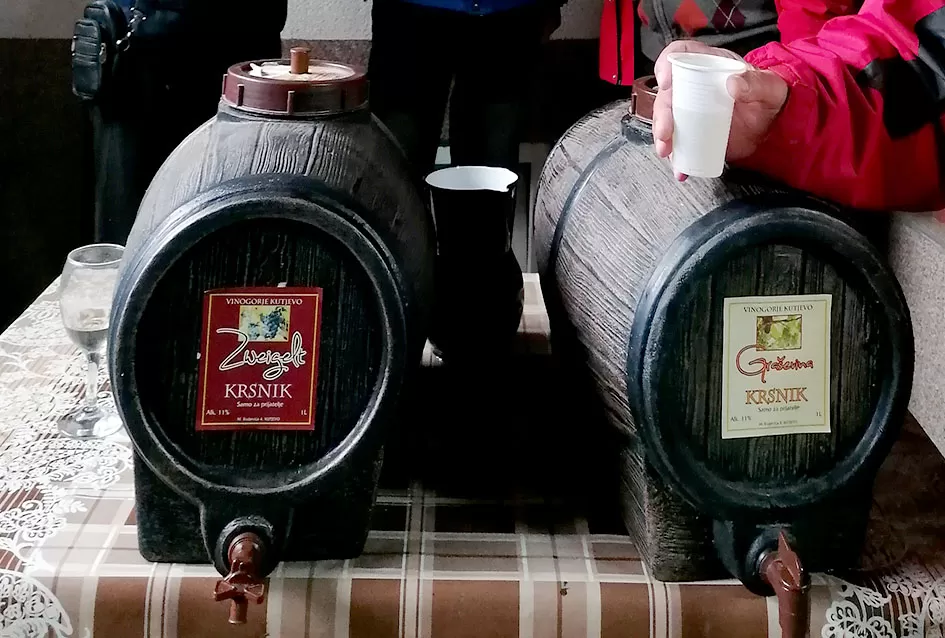 Kutjevačka obitelj Krsnik obrala vinograde, bačve pune do vrha