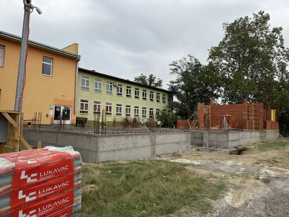 Radovi na dogradnji Osnovne škole „Đuro Pilar“ napreduju prema planu