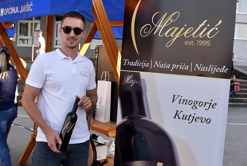 Požežanin Branko Radovanović skuhao najbolji fiš u Jakšiću