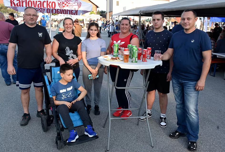 Požežanin Branko Radovanović skuhao najbolji fiš u Jakšiću