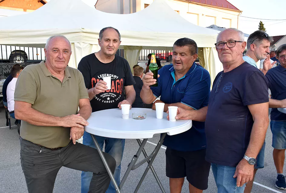 Požežanin Branko Radovanović skuhao najbolji fiš u Jakšiću