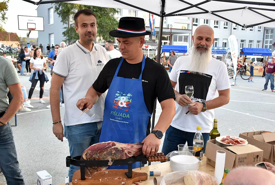 Požežanin Branko Radovanović skuhao najbolji fiš u Jakšiću