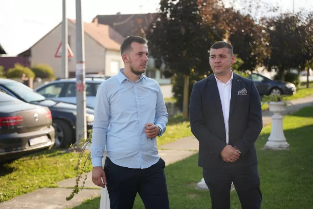 (FOTOGALERIJA) Proslavljen Dan općine Brodski Stupnik uz euharistijsko slavlje, polaganje vijenaca u čast poginulih branitelja i Svečanu sjednicu Općinskog vijeća 