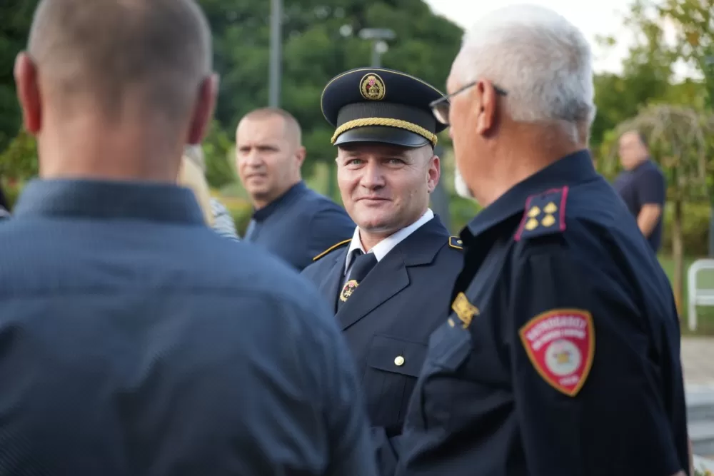 (FOTOGALERIJA) Proslavljen Dan općine Brodski Stupnik uz euharistijsko slavlje, polaganje vijenaca u čast poginulih branitelja i Svečanu sjednicu Općinskog vijeća 