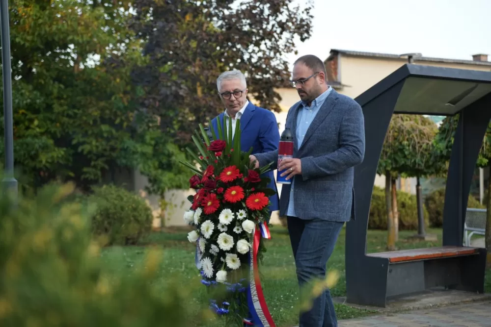 (FOTOGALERIJA) Proslavljen Dan općine Brodski Stupnik uz euharistijsko slavlje, polaganje vijenaca u čast poginulih branitelja i Svečanu sjednicu Općinskog vijeća 