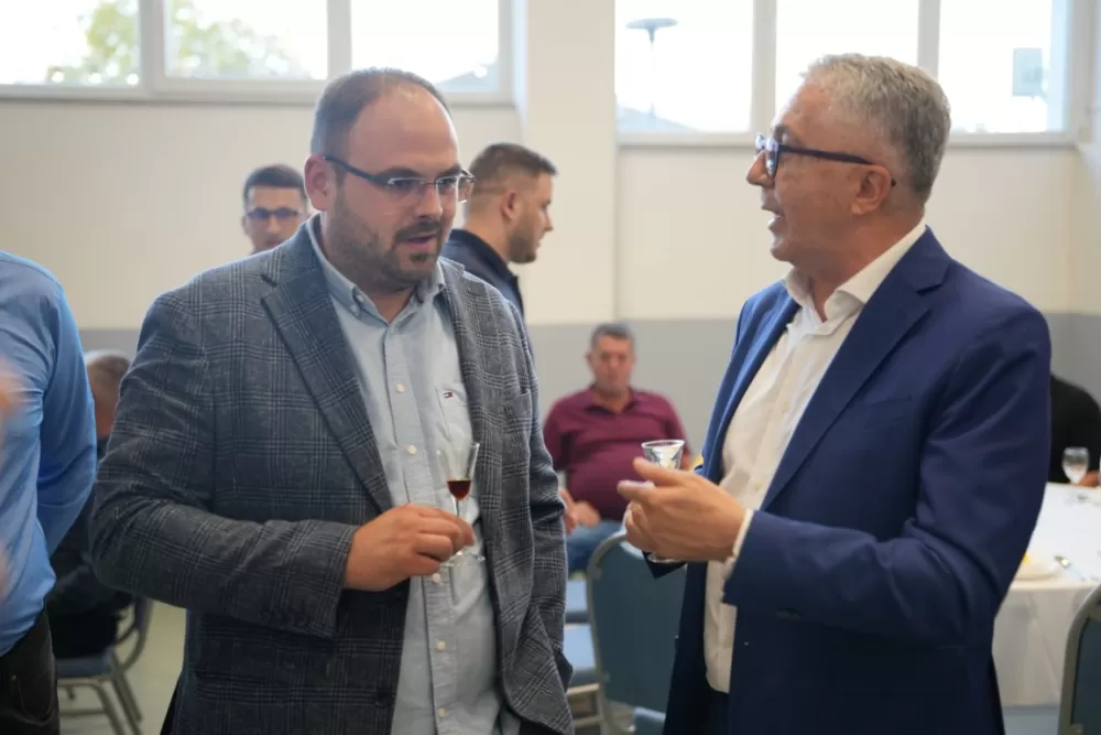 (FOTOGALERIJA) Proslavljen Dan općine Brodski Stupnik uz euharistijsko slavlje, polaganje vijenaca u čast poginulih branitelja i Svečanu sjednicu Općinskog vijeća 