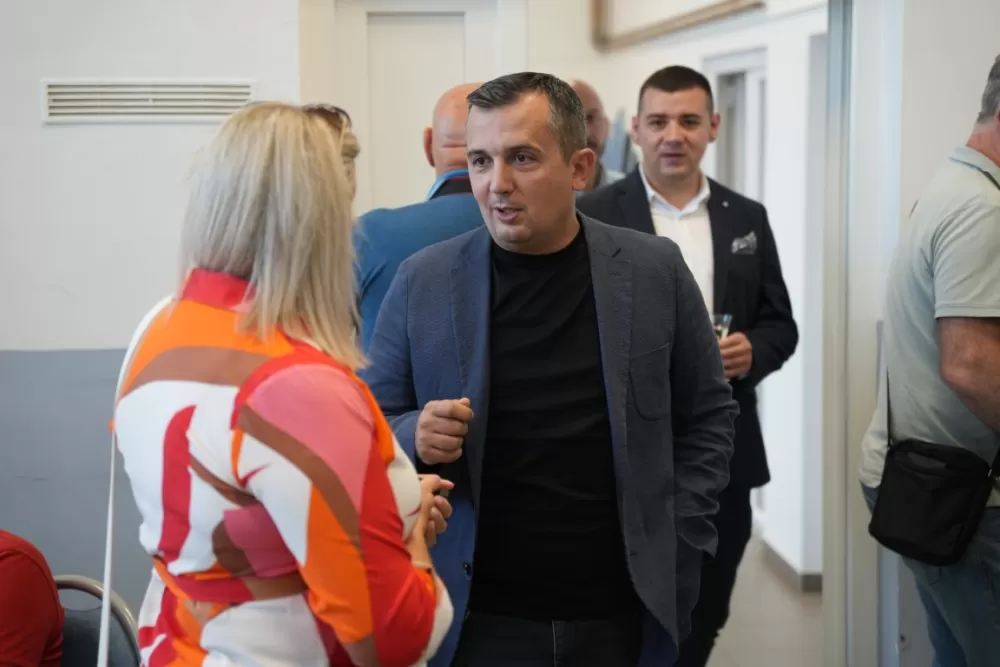 (FOTOGALERIJA) Proslavljen Dan općine Brodski Stupnik uz euharistijsko slavlje, polaganje vijenaca u čast poginulih branitelja i Svečanu sjednicu Općinskog vijeća 