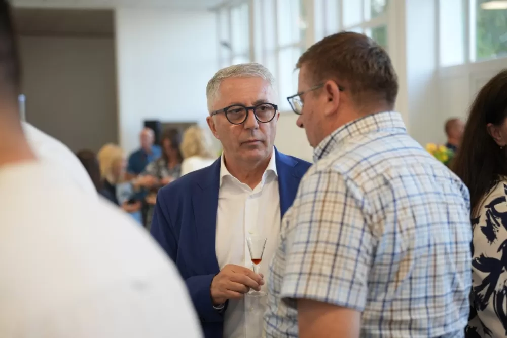 (FOTOGALERIJA) Proslavljen Dan općine Brodski Stupnik uz euharistijsko slavlje, polaganje vijenaca u čast poginulih branitelja i Svečanu sjednicu Općinskog vijeća 