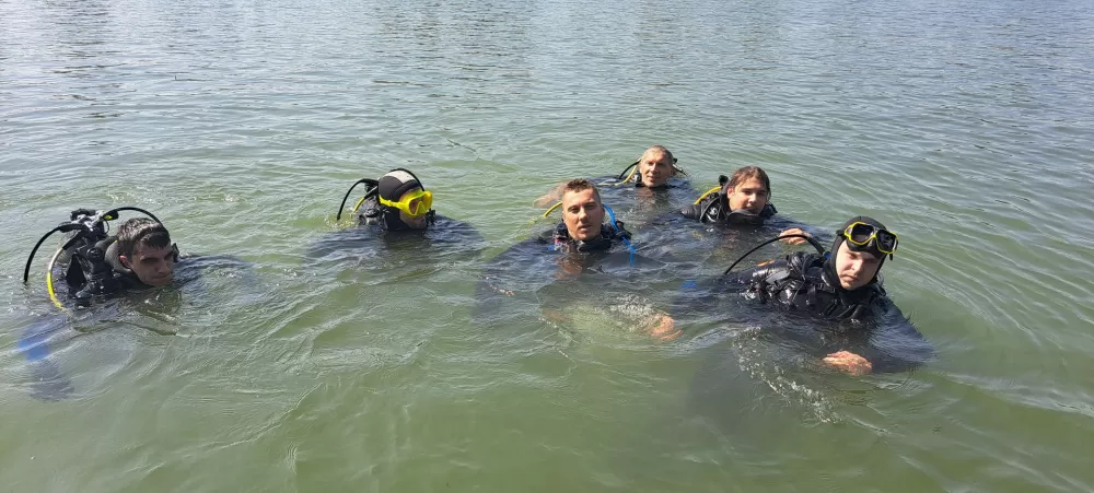 Ekološka akcija „Sava 2025.“ okupila ronioce i volontere na Poloju