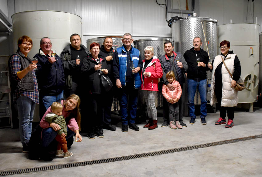 Požega.eu | U prigodi Martinja uz domaće i brojni ljubitelji vina iz inozemstva u podrumima kutjevačkih vinara [FOTO]