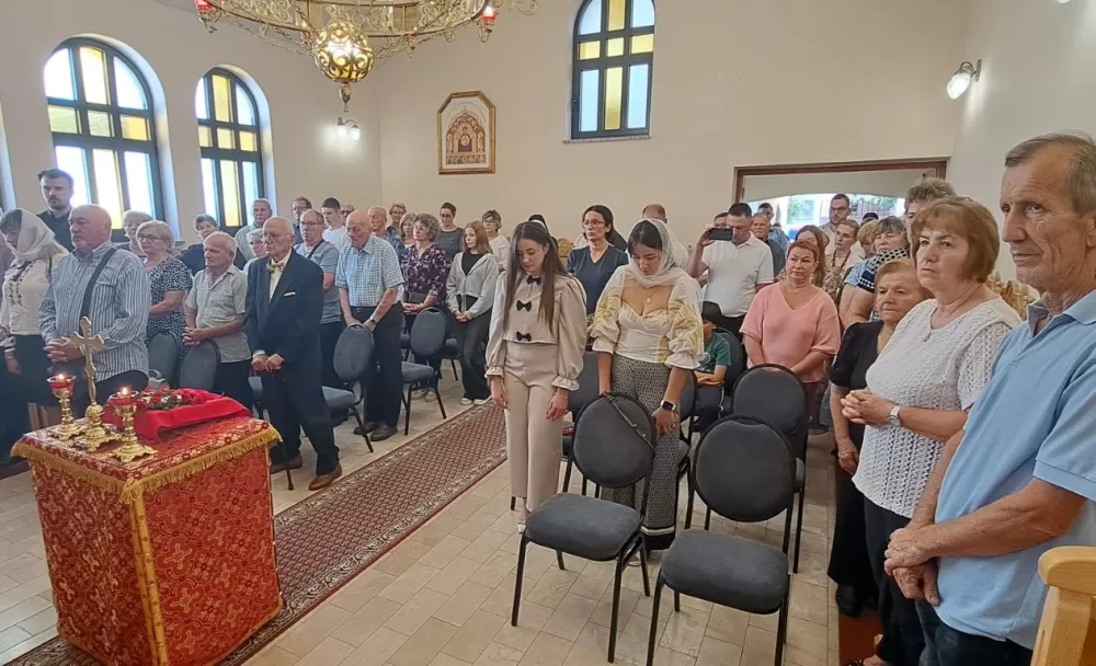 Proslavljen blagdan Uzvišenja svetog Križa u Sl. Brodu