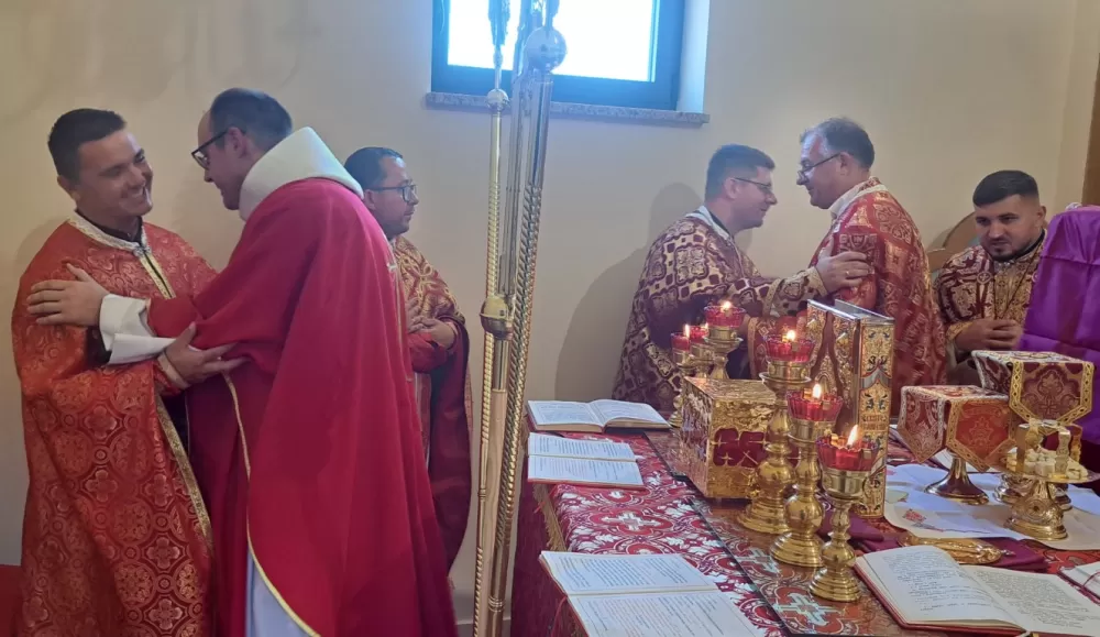 Proslavljen blagdan Uzvišenja svetog Križa u Sl. Brodu