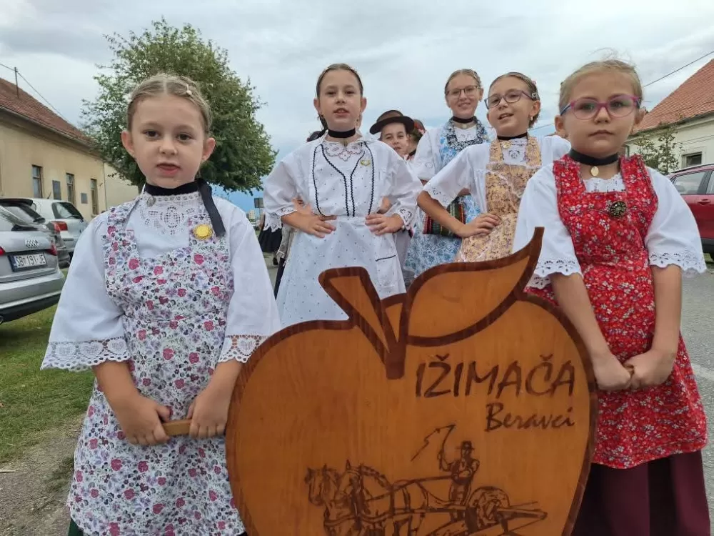 [FOTOGALERIJA] Sve onako kako se to nekad radilo: 44. Ižmača u Beravcima
