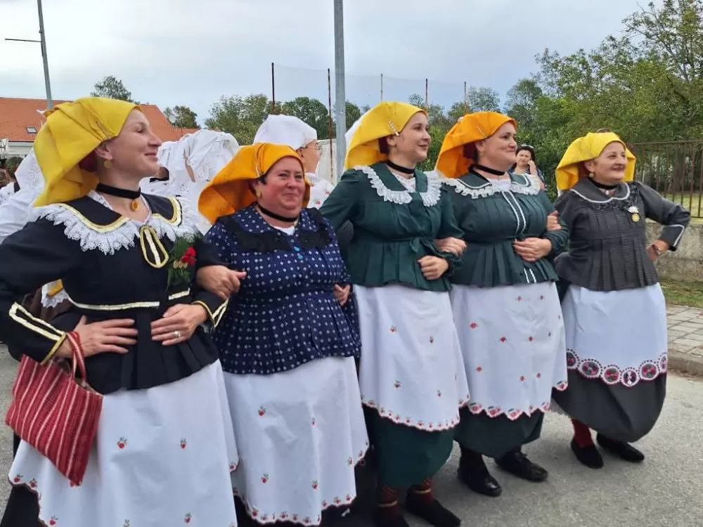 [FOTOGALERIJA] Sve onako kako se to nekad radilo: 44. Ižmača u Beravcima
