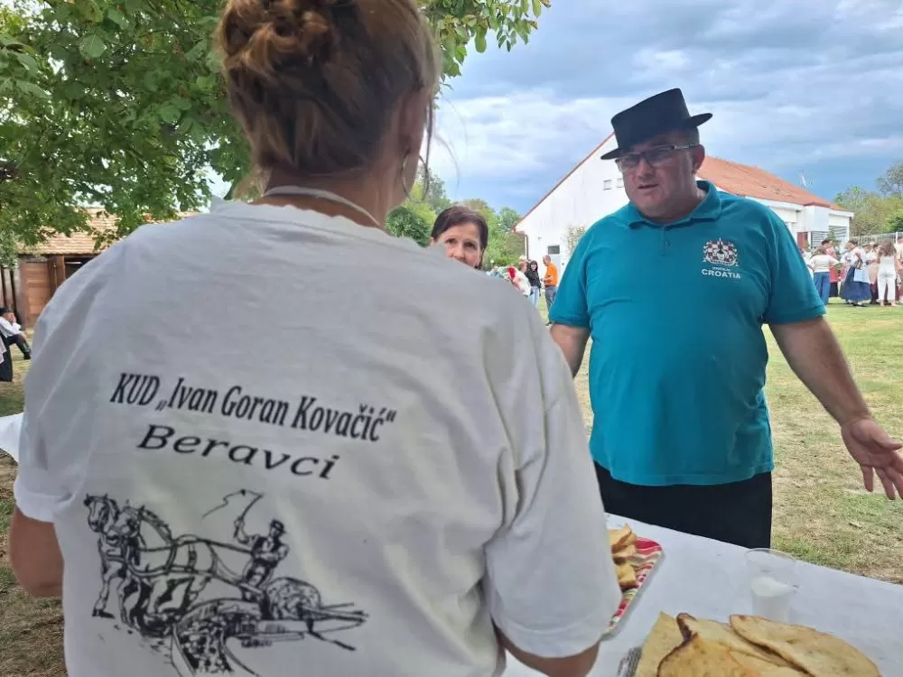 [FOTOGALERIJA] Sve onako kako se to nekad radilo: 44. Ižmača u Beravcima