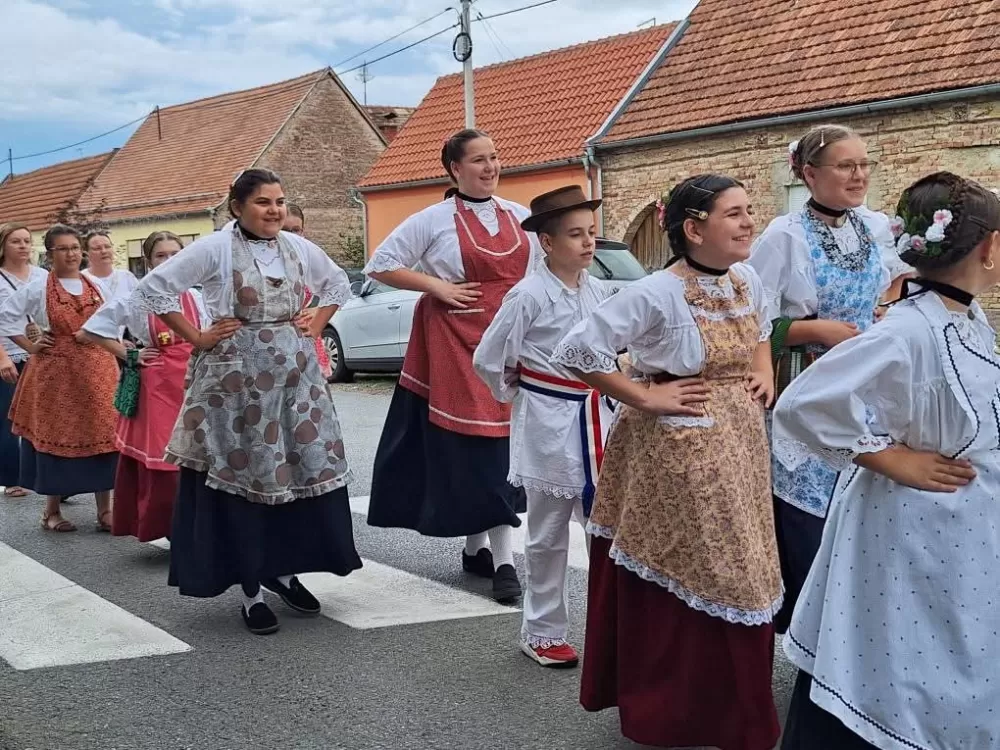 [FOTOGALERIJA] Sve onako kako se to nekad radilo: 44. Ižmača u Beravcima