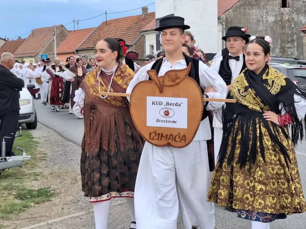 [FOTOGALERIJA] Sve onako kako se to nekad radilo: 44. Ižmača u Beravcima