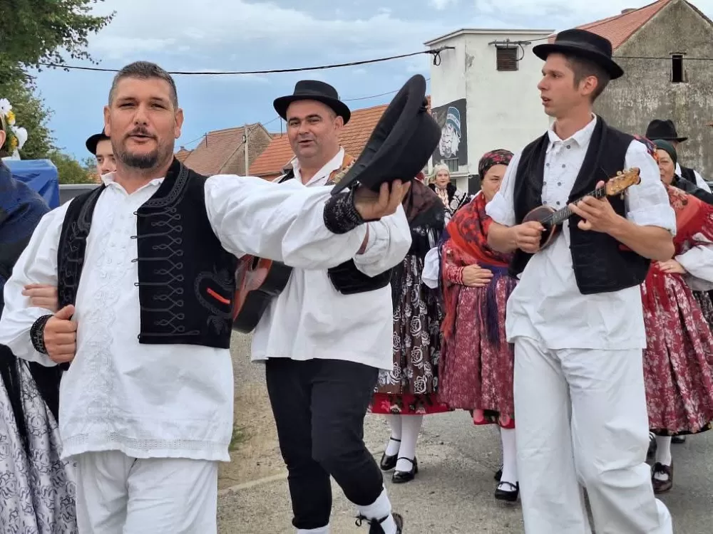 [FOTOGALERIJA] Sve onako kako se to nekad radilo: 44. Ižmača u Beravcima