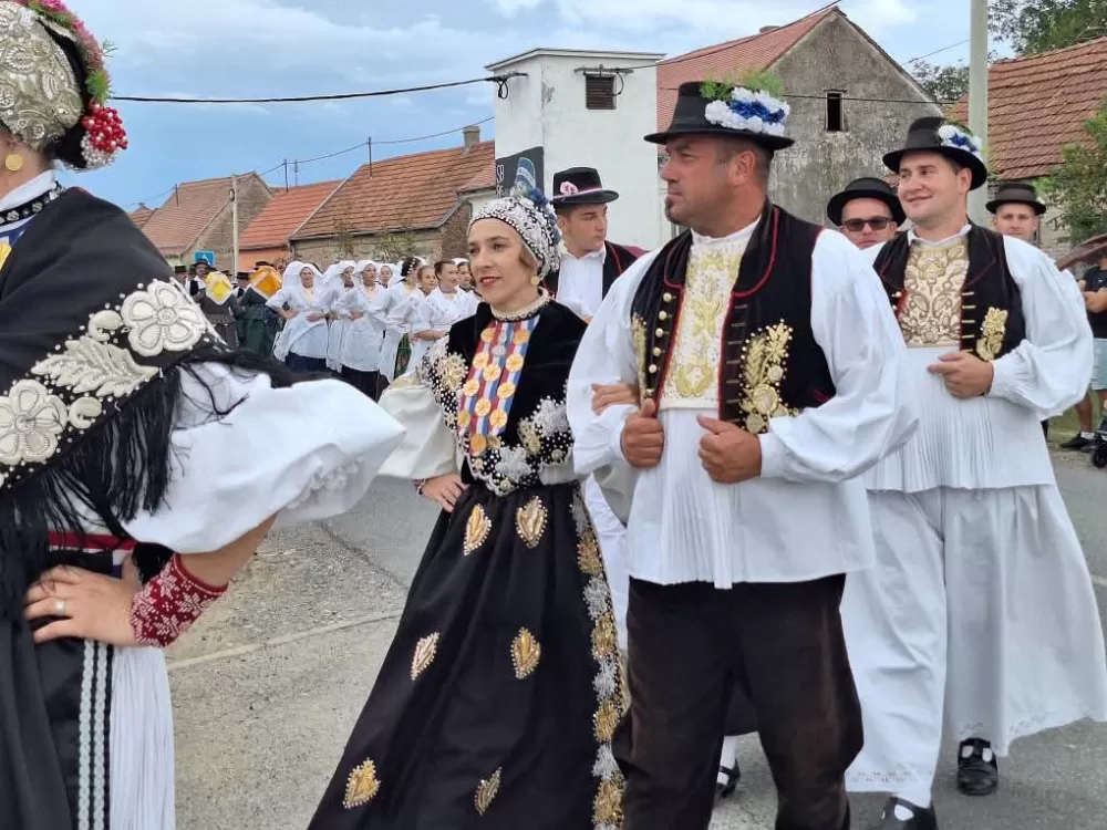 [FOTOGALERIJA] Sve onako kako se to nekad radilo: 44. Ižmača u Beravcima