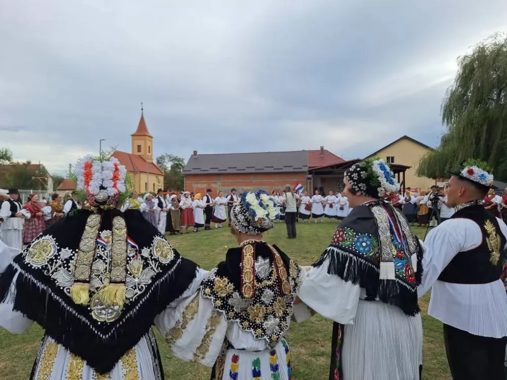 [FOTOGALERIJA] Sve onako kako se to nekad radilo: 44. Ižmača u Beravcima