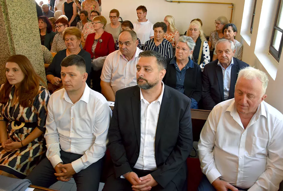 (FOTO) Velika svečanost u Alilovcima: Proslavljena 100. obljetnica kapelice Blažene Djevice Marije