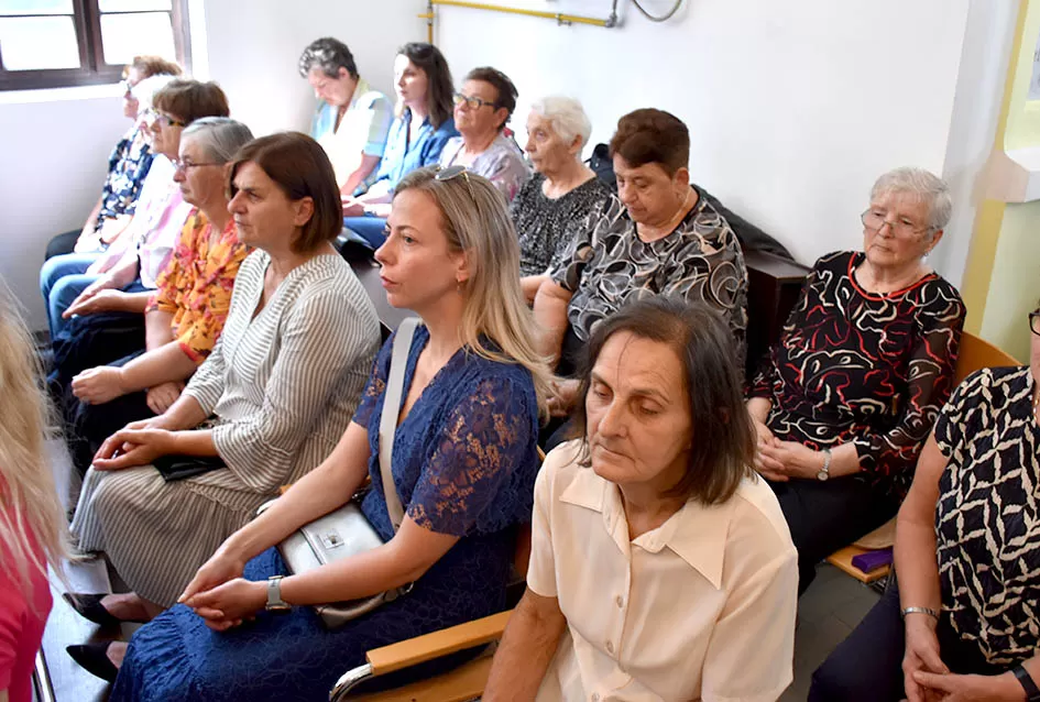 (FOTO) Velika svečanost u Alilovcima: Proslavljena 100. obljetnica kapelice Blažene Djevice Marije