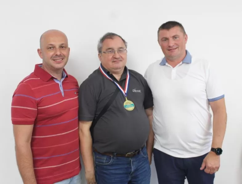 ŠAHOVSKI TURNIR U BRESTOVCU: Pobjednik drugokategornik Pero Antolović iz Ivankova