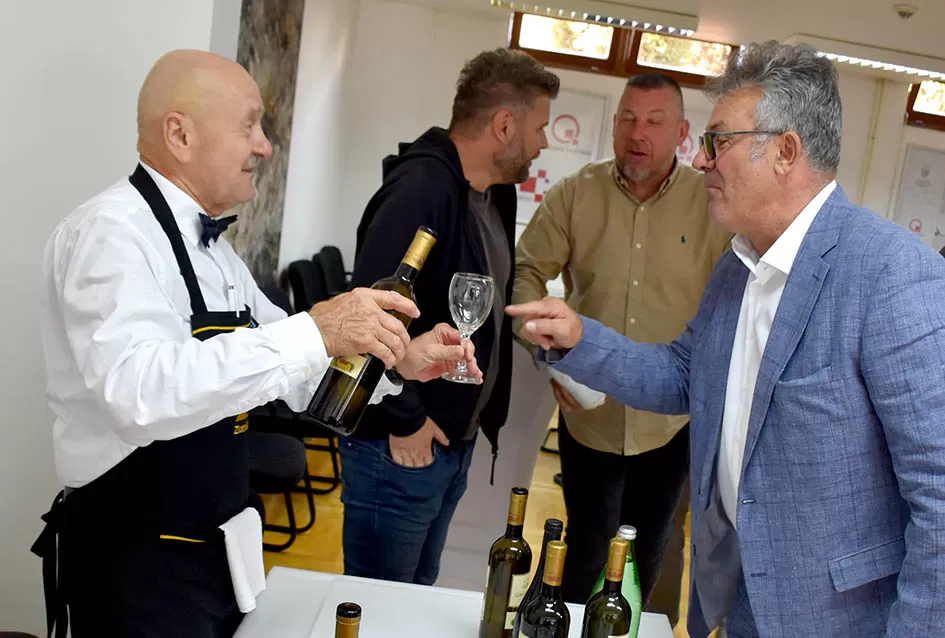 GOSPODARSKI USPJEH: Zlatne kune dobile tvrtke Lipik glas, Usluga i Legac partner