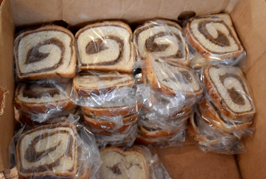 Pripremili 55 kilograma slanine i desetine kilograma čvaraka, švargla i sira [ FOTO]