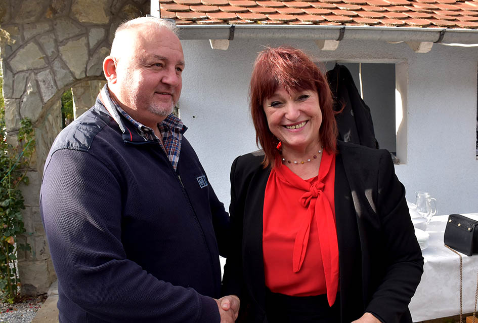 ODRŽANO TRADICIONALNO MARTINJE KOD OBITELJI TANDARA U KUTJEVU: Ovogodišnji kum Ivica Kovačević, poduzetnik iz Usore