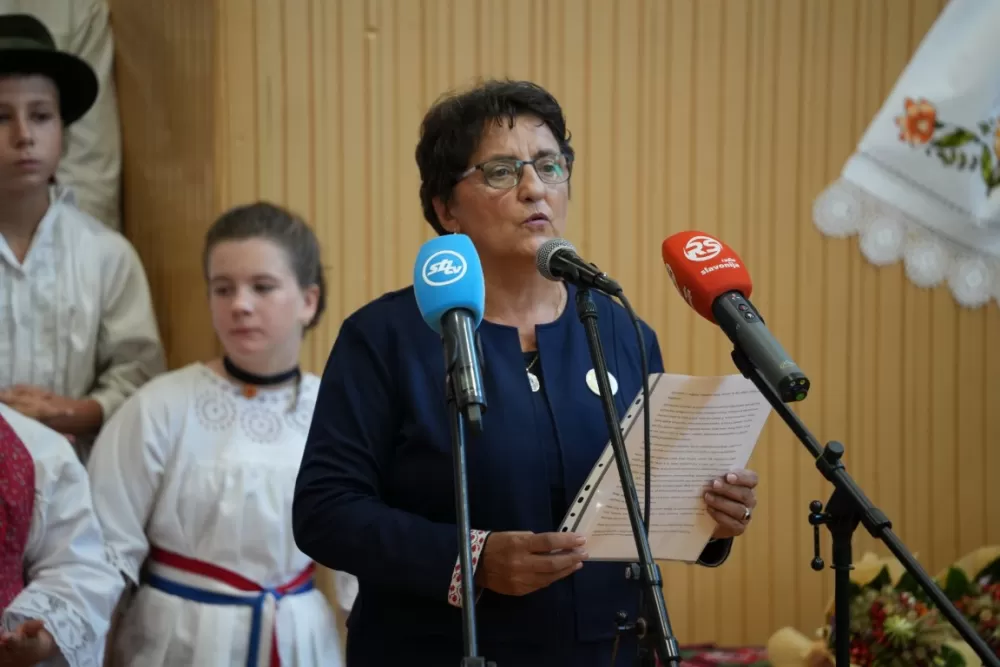 (FOTOGALERIJA) Dan koji će mještani Sikirevaca i okolnih mjesta dugo pamtiti: Položen kamen temeljac za gradnju nove školsko sportske dvorane