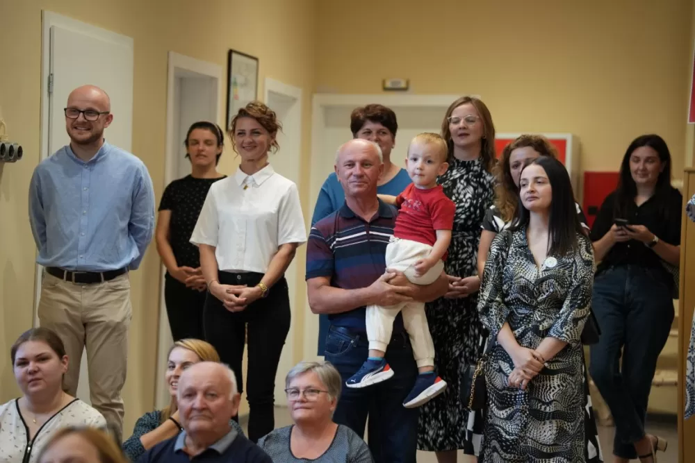 (FOTOGALERIJA) Dan koji će mještani Sikirevaca i okolnih mjesta dugo pamtiti: Položen kamen temeljac za gradnju nove školsko sportske dvorane