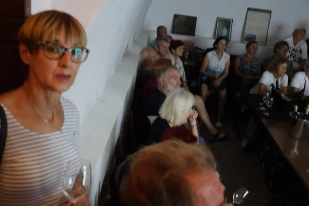 Slovenski planinari kušali vina požeških vinara