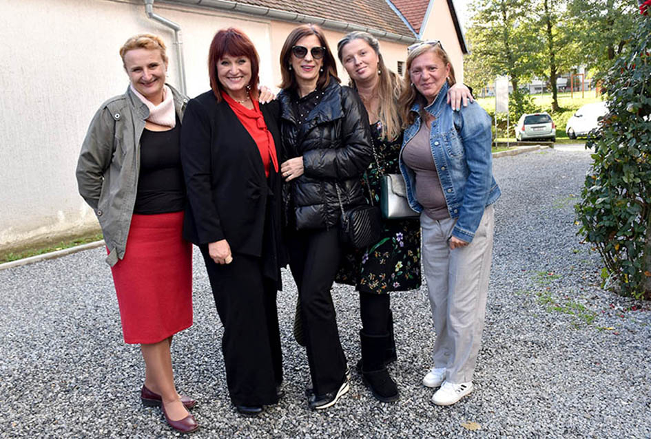 ODRŽANO TRADICIONALNO MARTINJE KOD OBITELJI TANDARA U KUTJEVU: Ovogodišnji kum Ivica Kovačević, poduzetnik iz Usore