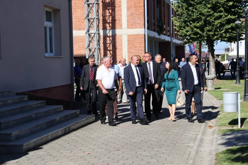 Otvorena spomen soba branitelja Općine Nova Kapela: 