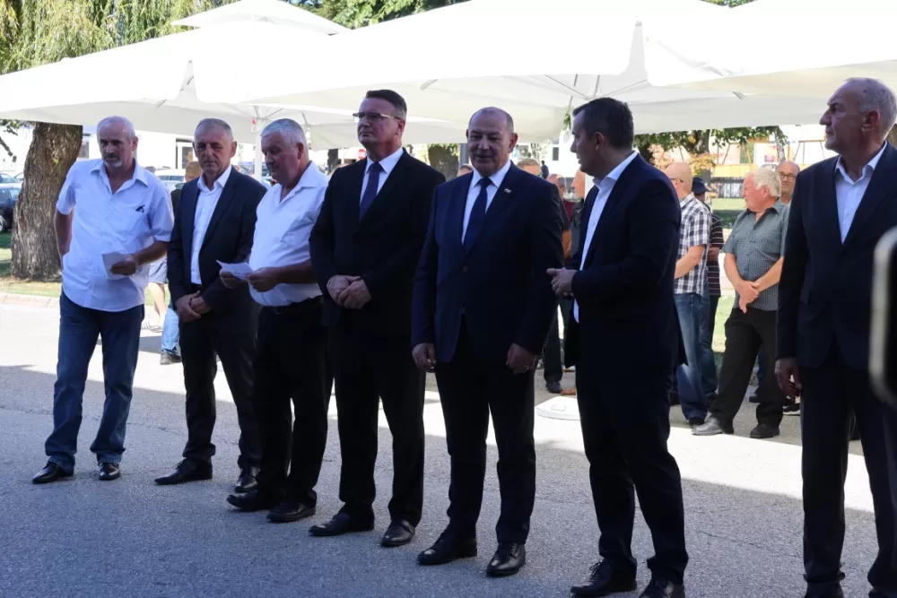 Otvorena spomen soba branitelja Općine Nova Kapela: 