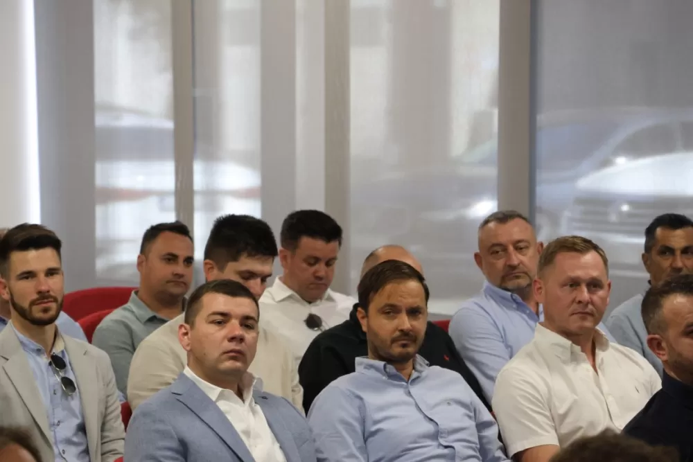 Zlatne kune u ruke najboljih tvrtki CALOR d.o.o. iz Gornje Vrbe, SPIROFLEX d.o.o. iz Ruščice i ĐURI ĐAKOVIĆ MONTAŽI d.o.o. iz Slavonskog Broda.