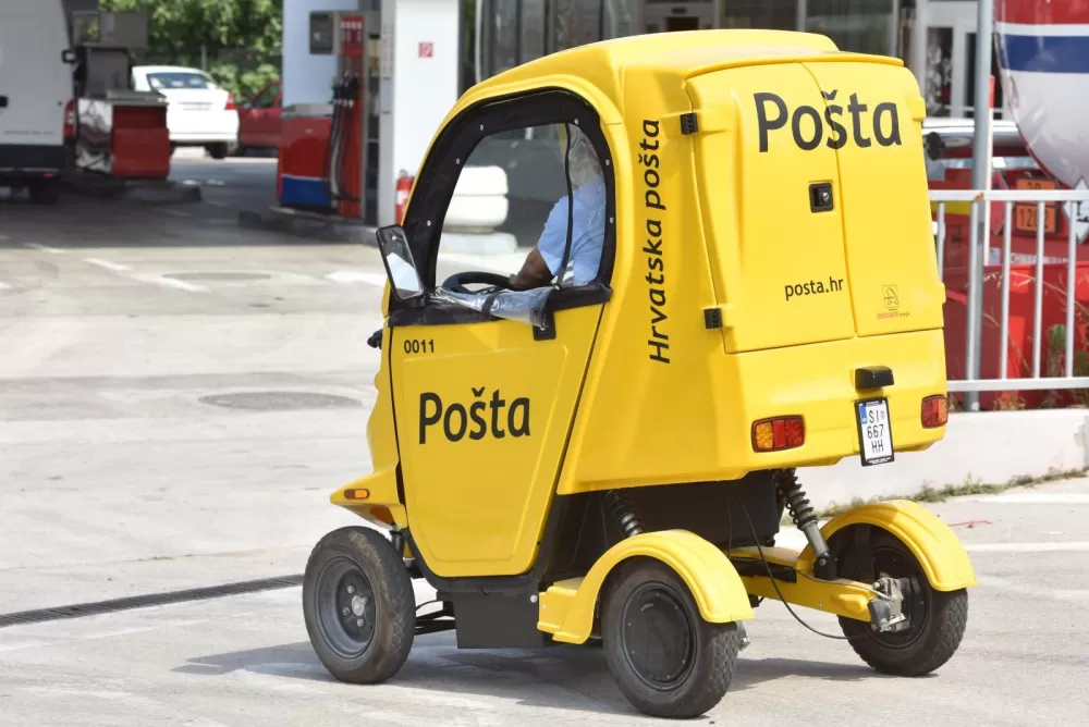 Požega.eu | Dodatna zarada do 300 eura – Hrvatska pošta angažira stanare kao pomoćne poštare
