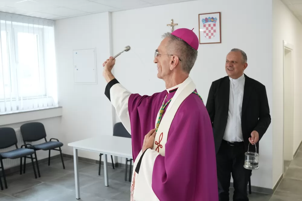 SB Online | Blagoslovljene nove prostorije Sveučilišta u Slavonskom Brodu 