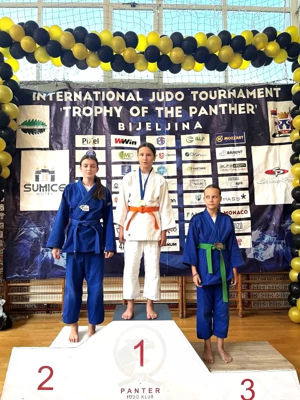ČAGLINSKI JUDO KLUB „SLAVONAC“: Uspješan nastup u Bijeljini-osvojili čak šest medalja
