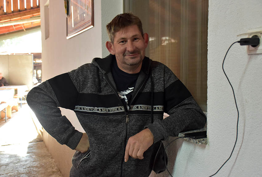 Martinjski kumovi obitelji Krsnik iz Kutjeva Iva iz Boke Kotorske i Petar iz Bačke Palanke