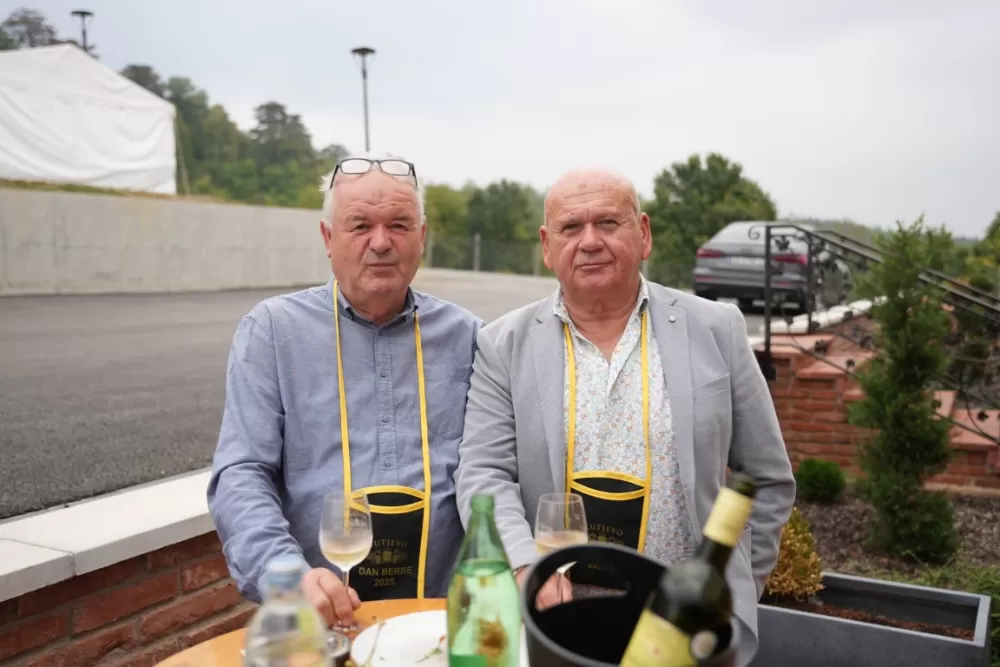 (FOTOGALERIJA) Dan berbe u Vinariji Kutjevo d.d. uz zanimljiva natjecanja 