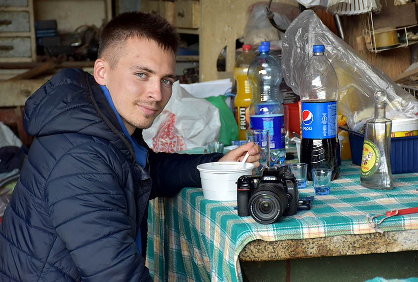 Martinjski kumovi obitelji Krsnik iz Kutjeva Iva iz Boke Kotorske i Petar iz Bačke Palanke