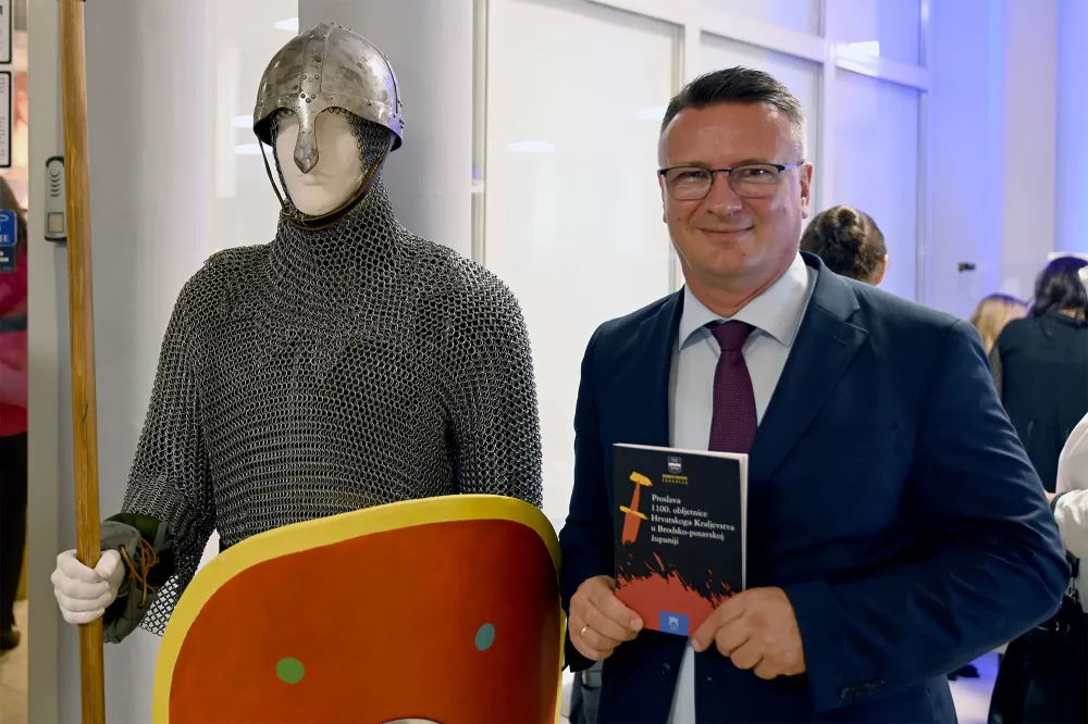 SB Online | Slavonski Brod – 1100. obljetnica Hrvatskog Kraljevstva